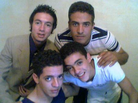 moi avec les 3  wald 3ami ?